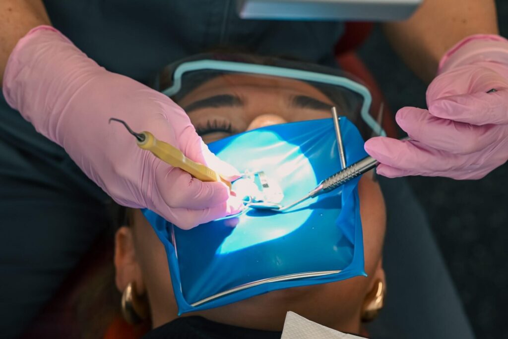 Tratamente endodontice